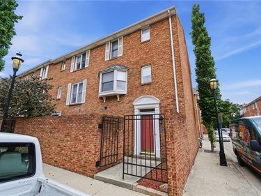 100 W Cooper Place, Dayton, OH 45402