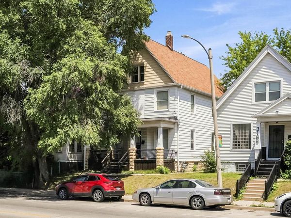 3172 N Holton STREET, Unit 3172A, Milwaukee, WI 53212