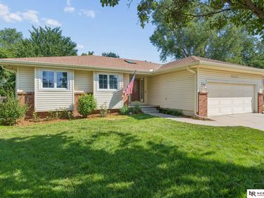 6506 S 89th Circle, Ralston, NE 68127