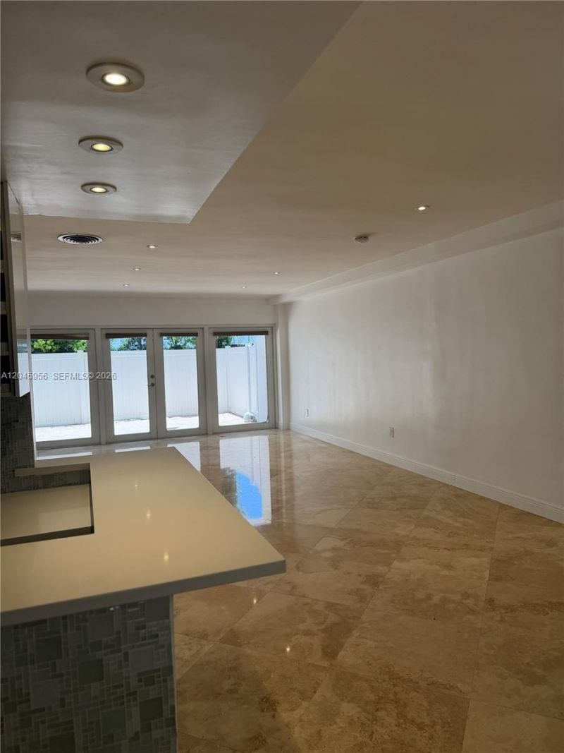 7312 Gary Ave , Miami Beach, FL 33141 Photo