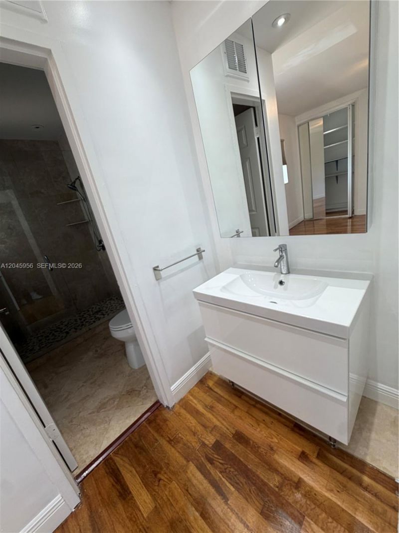 7312 Gary Ave , Miami Beach, FL 33141 Photo