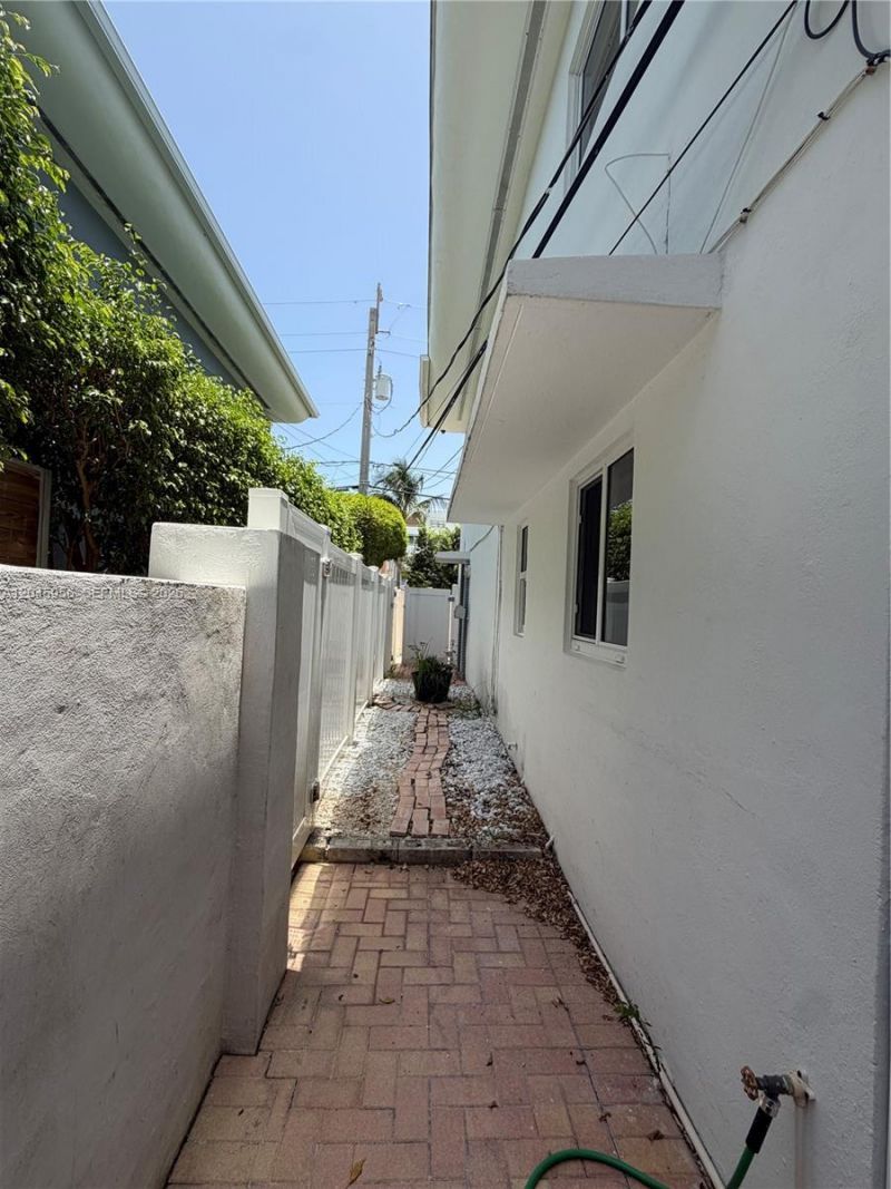 7312 Gary Ave , Miami Beach, FL 33141 Photo