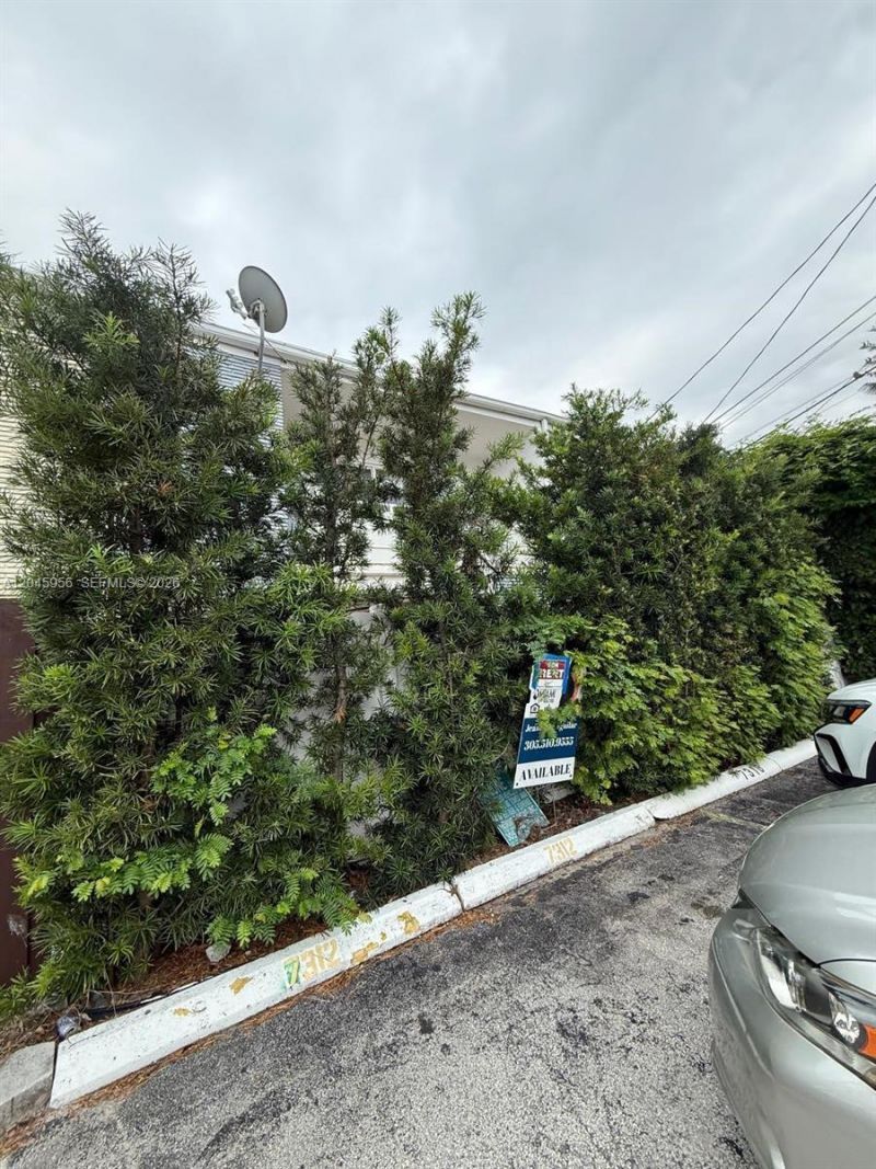 7312 Gary Ave , Miami Beach, FL 33141 Photo