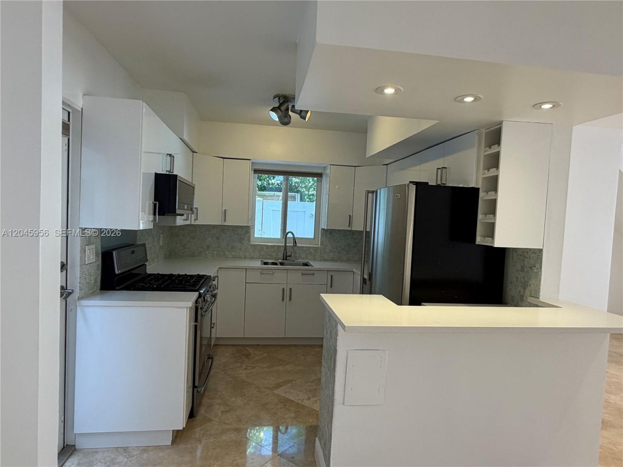 7312 Gary Ave , Miami Beach, FL 33141 Photo