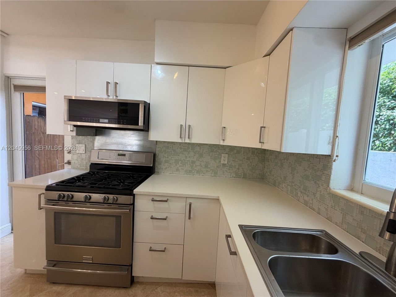 7312 Gary Ave , Miami Beach, FL 33141 Photo
