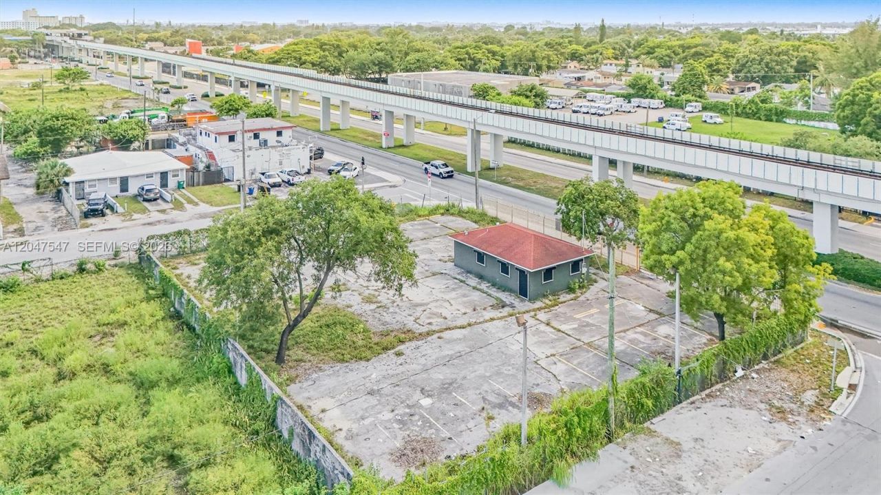 6801 NW 27th Ave, Miami, FL 33147 Photo