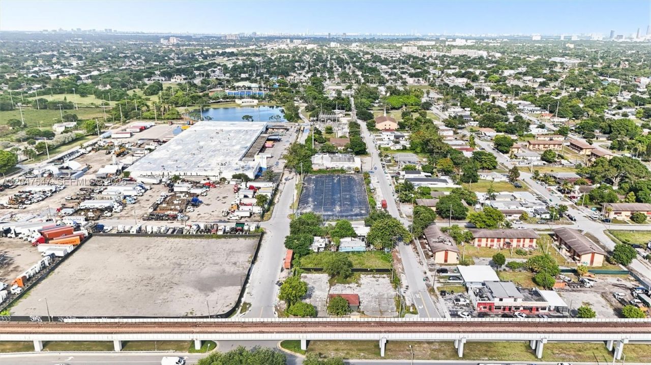 6801 NW 27th Ave, Miami, FL 33147 Photo
