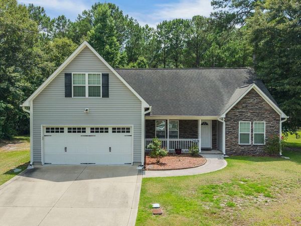 269 Blue Creek Farms Drive, Jacksonville, NC 28540