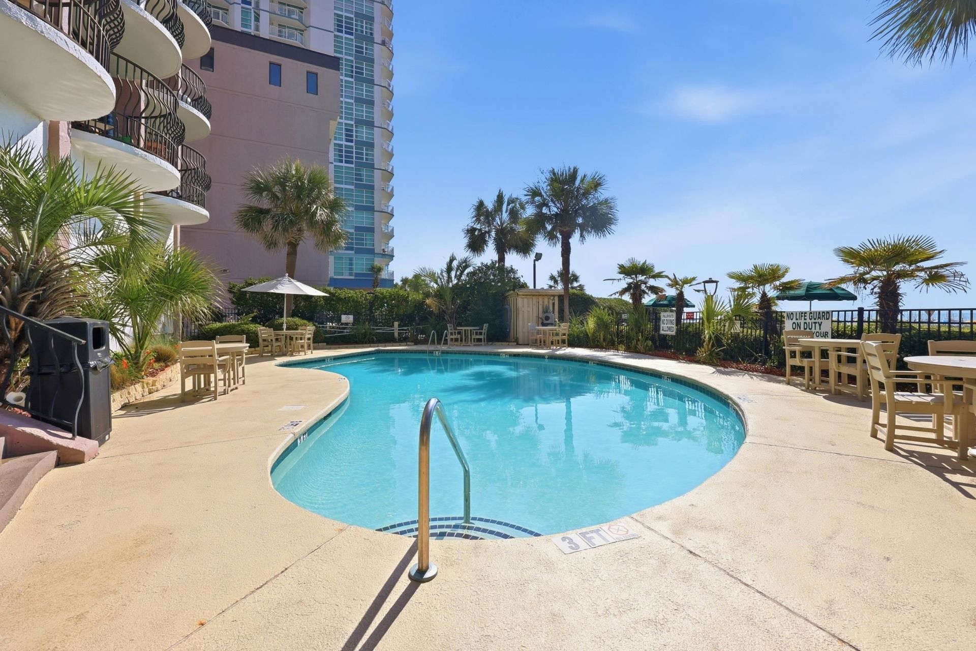 2500 North Ocean Blvd.  Photo 40