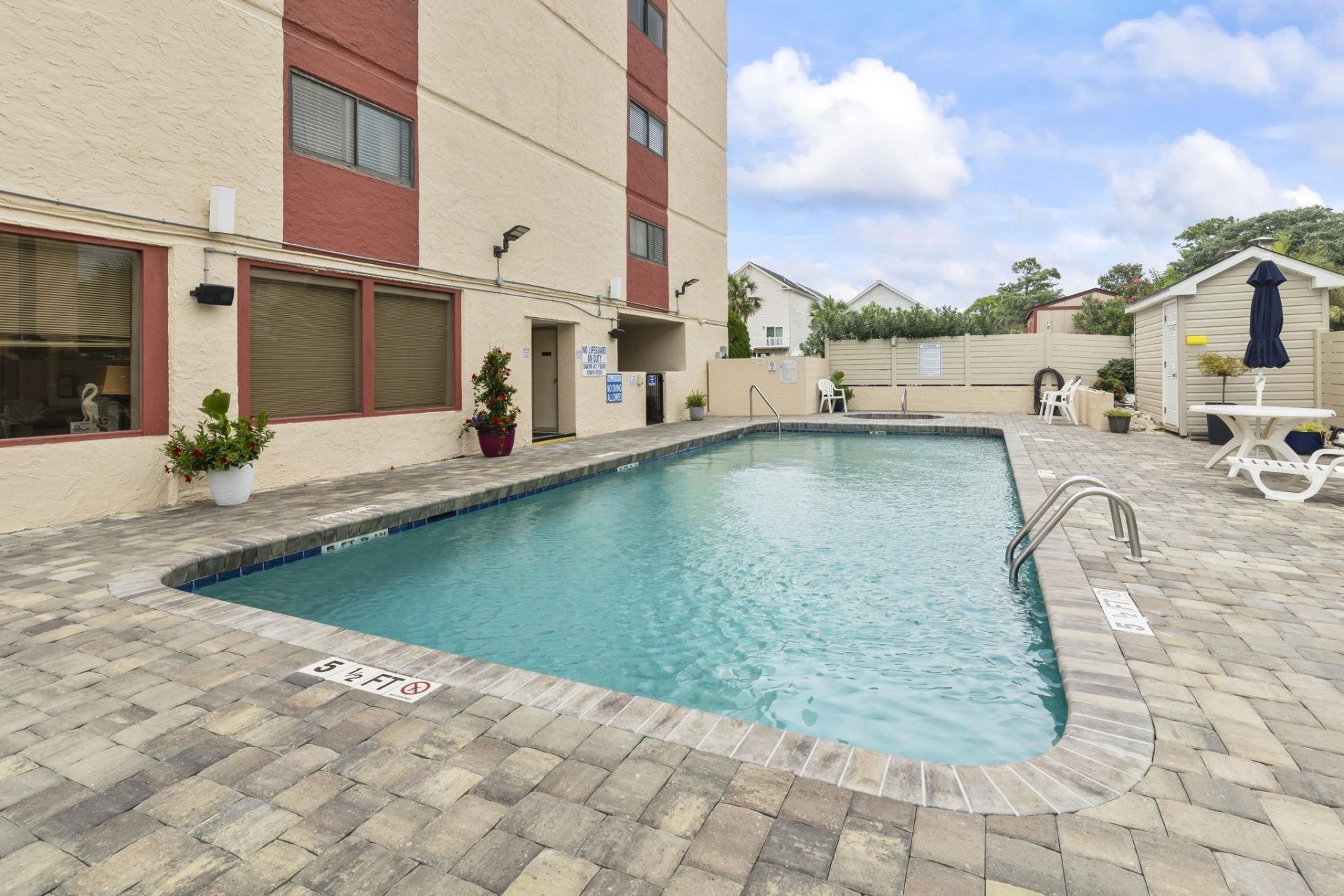 7509 N Ocean Blvd.  Photo 5