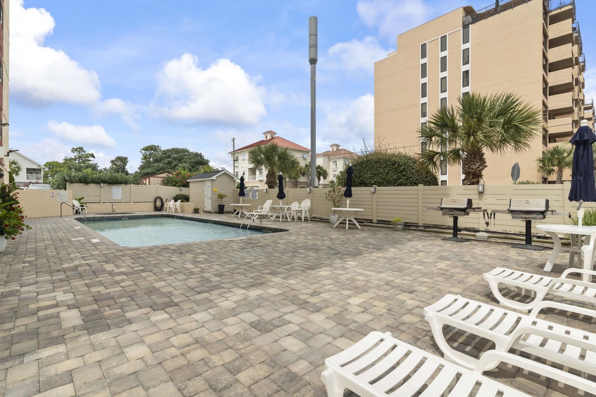 7509 N Ocean Blvd.  Photo 6