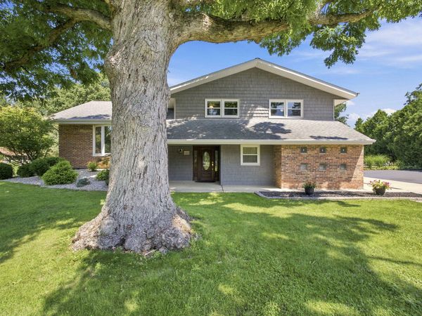 803 Audubon Drive , Valparaiso, IN 46383