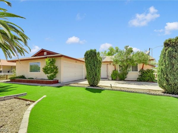 1825 Shadow Mountain Place, Las Vegas, NV 89108