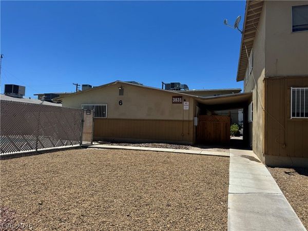 3831 Daisy Street , Unit 24, Las Vegas, NV 89119