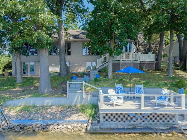 61763 Crestlane Drive, Sturgis, MI 49091