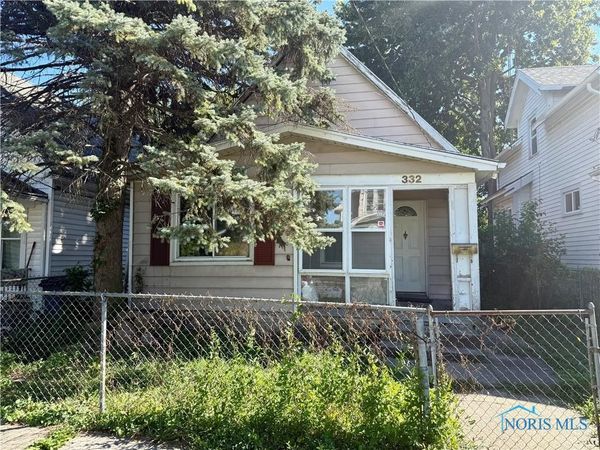 332 E Lake Street , Toledo, OH 43608