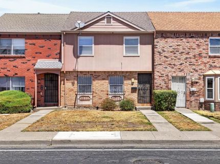 4215 Brookfield Dr, Sacramento, CA 95823 Photo