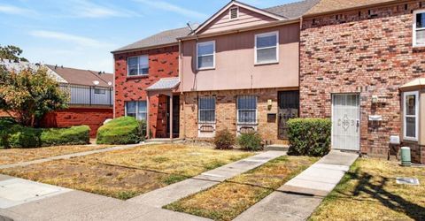 4215 Brookfield Dr, Sacramento, CA 95823 Photo
