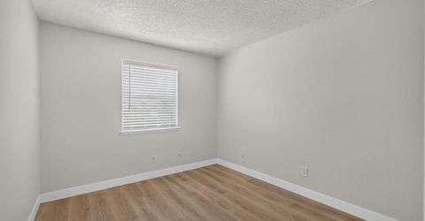 4215 Brookfield Dr, Sacramento, CA 95823 Photo