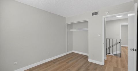 4215 Brookfield Dr, Sacramento, CA 95823 Photo