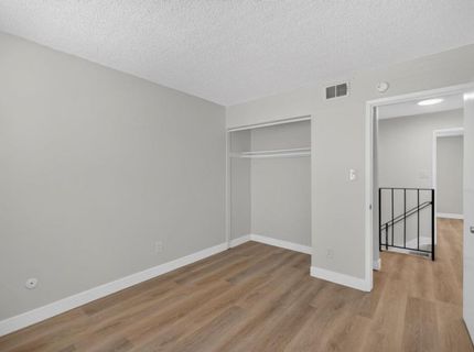 4215 Brookfield Dr, Sacramento, CA 95823 Photo