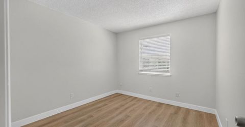 4215 Brookfield Dr, Sacramento, CA 95823 Photo