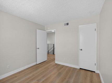 4215 Brookfield Dr, Sacramento, CA 95823 Photo