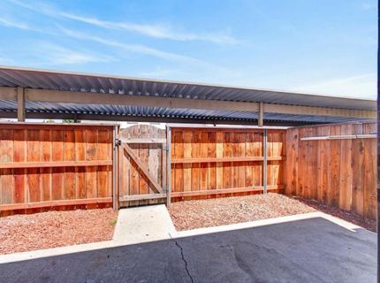 4215 Brookfield Dr, Sacramento, CA 95823 Photo