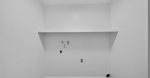 4215 Brookfield Dr, Sacramento, CA 95823 Photo