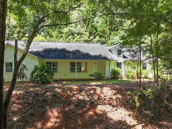 253 Industrial Boulevard, Toccoa, GA 30577