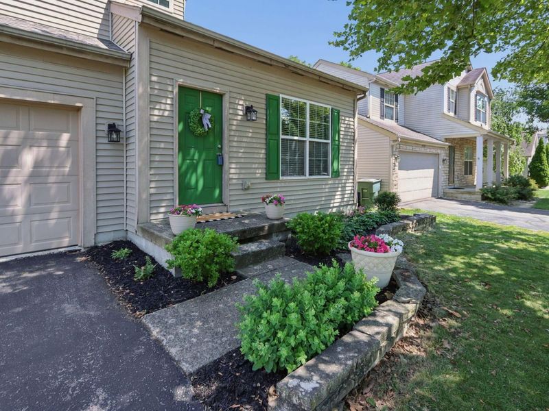 4170 Nafzger Drive, Columbus, OH 43230 Photo 2