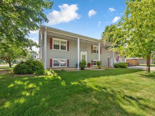 207 Wallace Street Street , Emmetsburg, IA 50536