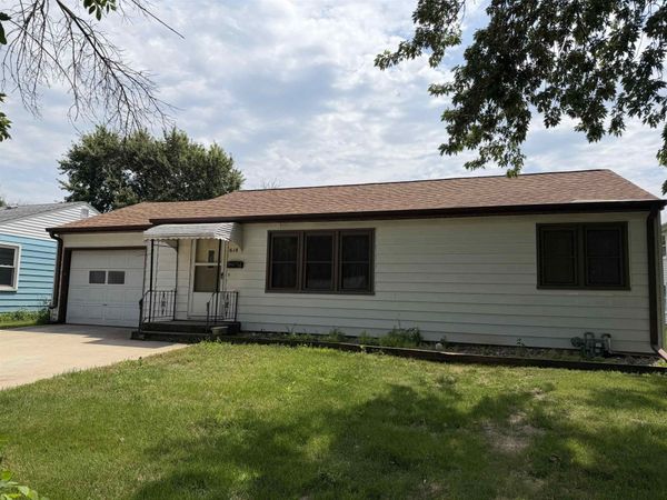618 W 7th Street , Spencer, IA 51301