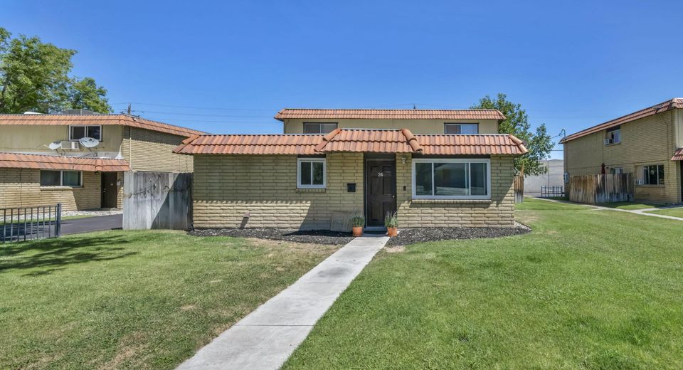 3400 Woodside Drive, Unit APT 24, Carson City, NV 89701 Photo