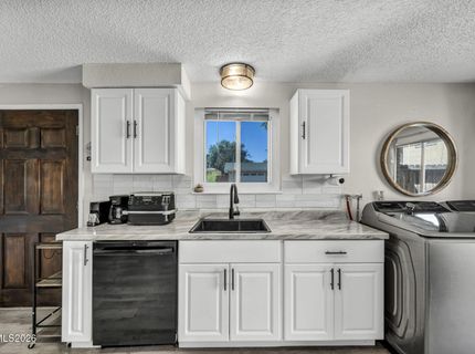 3400 Woodside Drive, Unit APT 24, Carson City, NV 89701 Photo