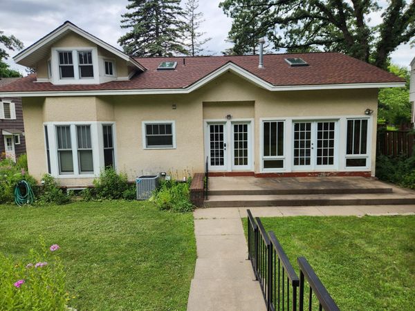 1434 Hythe Street, Saint Paul, MN 55108