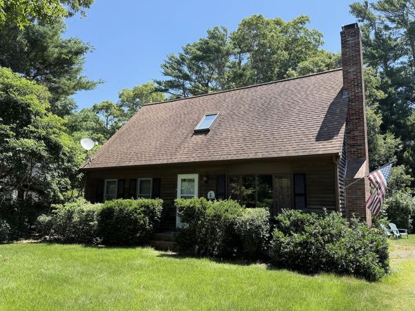 729 Old Barnstable Road, Teaticket, MA 02536