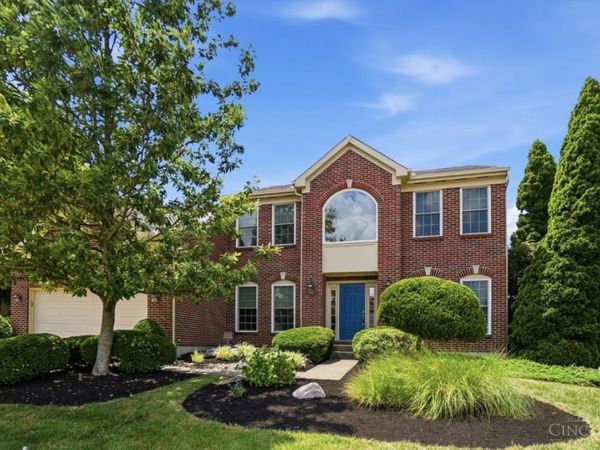 7843 Lake Field Court, Mason, OH 45040