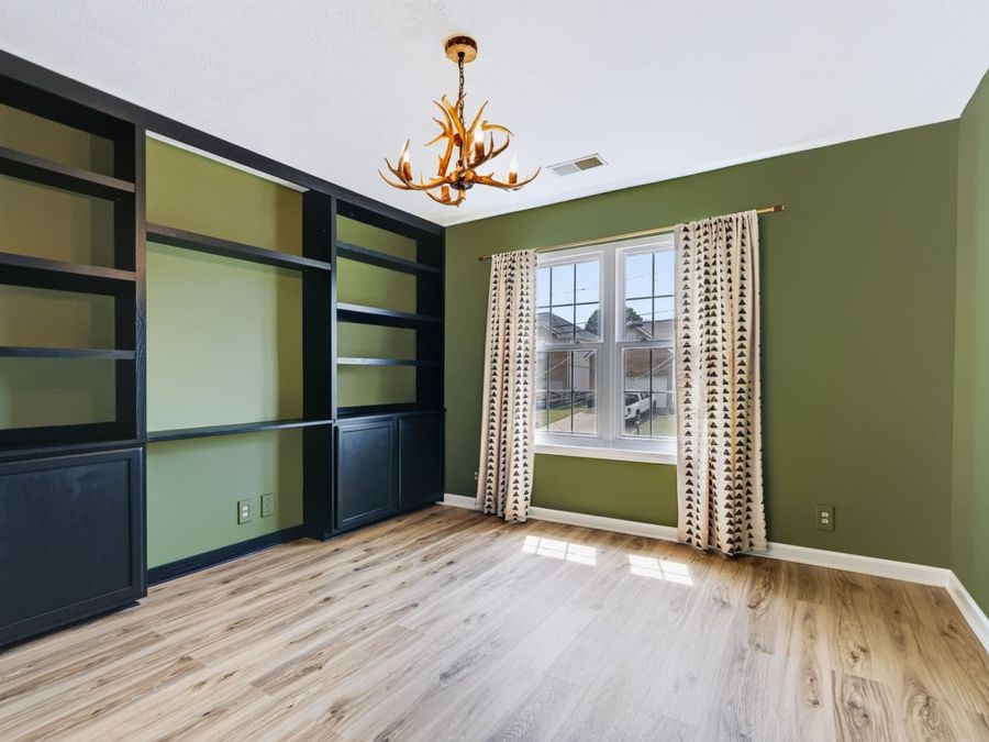 Property Image 33