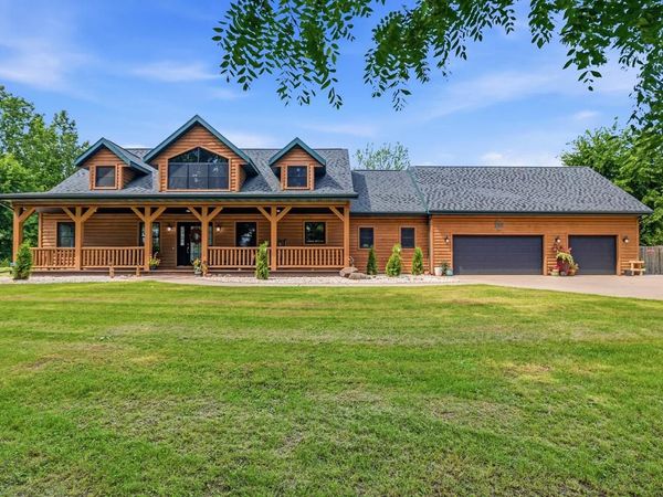 4526 KOLB ROAD, Oshkosh, WI 54904