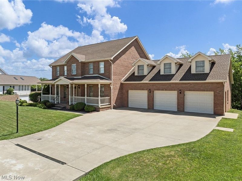 46210 Country Lake Drive, Saint Clairsville, OH 43950 Photo 2