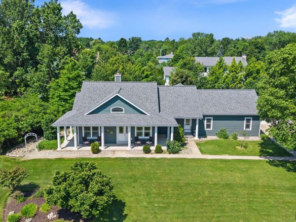 762 Wilderness Ridge Drive, Douglas, MI 49406