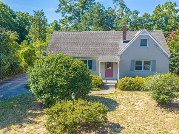 279 Hawthorne Street, Mount Pleasant, SC 29464