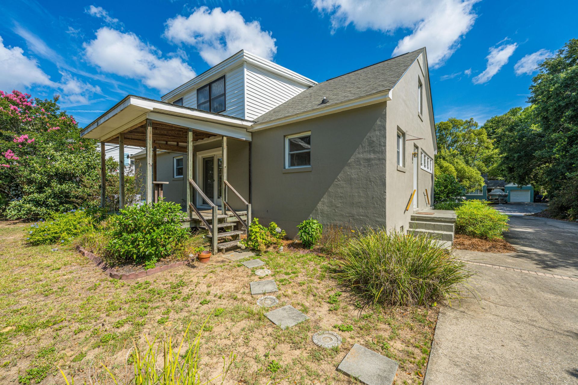 279 Hawthorne Street Photo 27