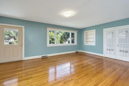 279 Hawthorne Street photo 4