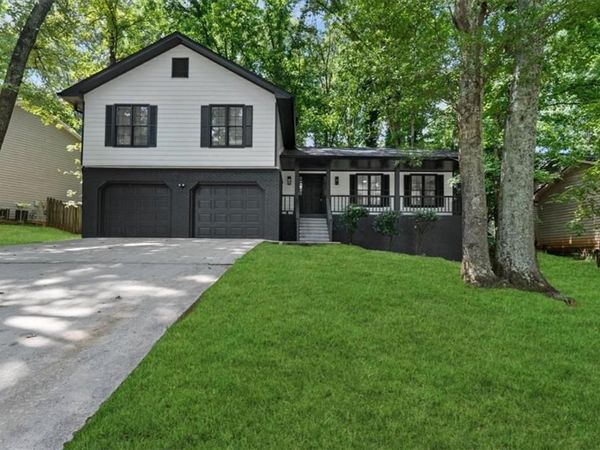 1696 Fieldgreen Overlook, Stone Mountain, GA 30088