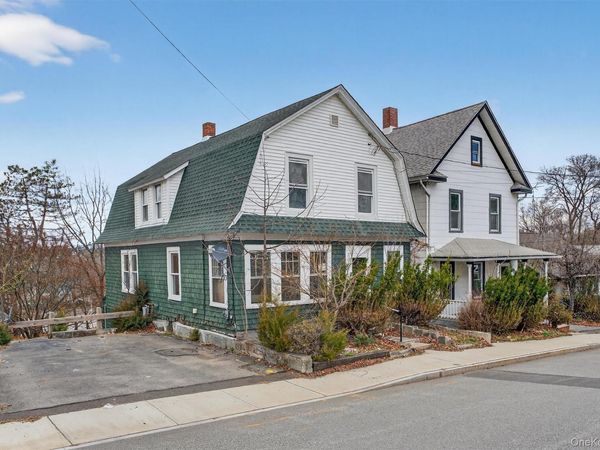 26 1/2 Ridge Street , Middletown, NY 10940