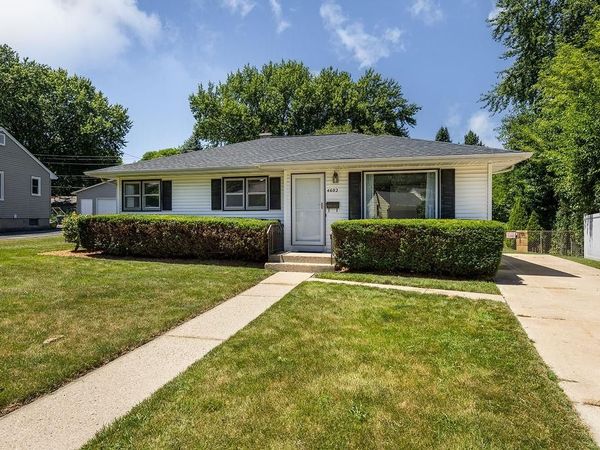 4602 Esch Lane, Madison, WI 53704
