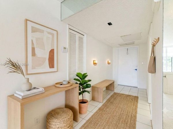 605 Oaks Dr , Unit 607, Pompano Beach, FL 33069