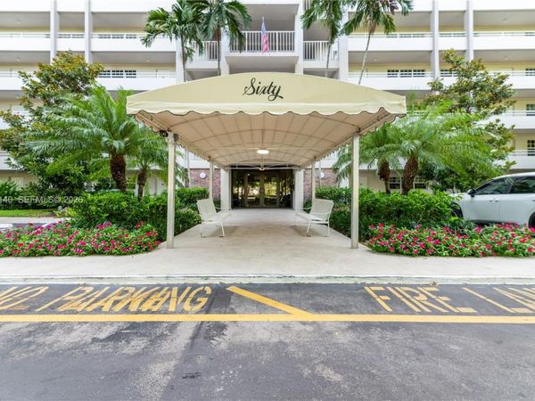 605 Oaks Dr , Unit 607, Pompano Beach, FL 33069